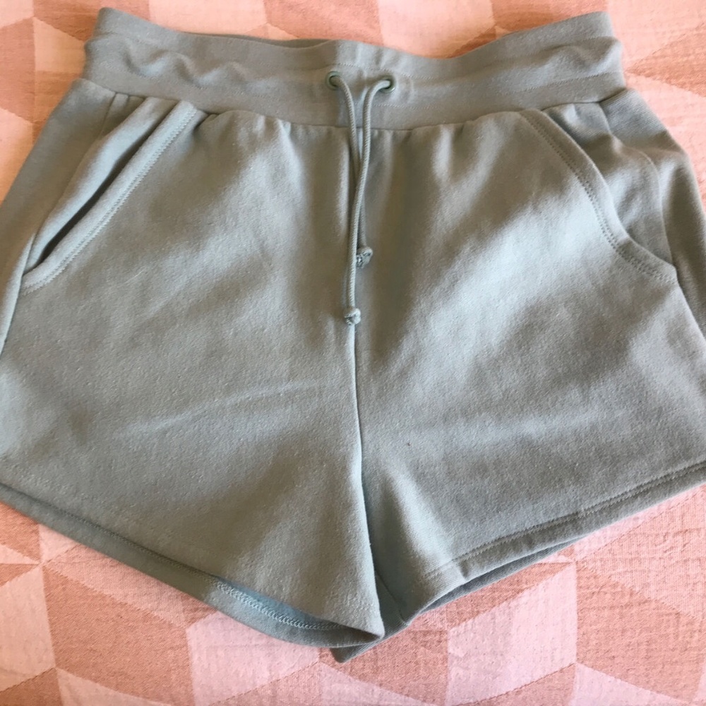 NEW RSQ Womens Shorts High Rise Waisted Medium Pastel Green Cotton inner fleeced